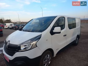 Авто Renault Trafic 2015 № 7590801