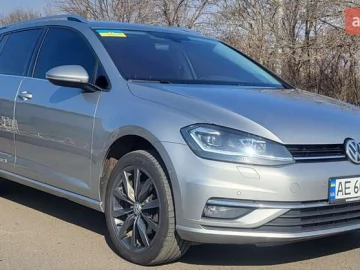 Авто Volkswagen Golf 2017 № 7591041