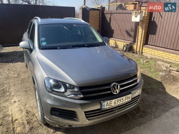 Авто Volkswagen Touareg 2012 № 7591059