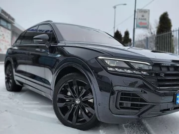 Авто Volkswagen Touareg 2022 № 7591078