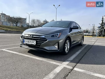 Авто Hyundai Elantra 2019 № 7591153