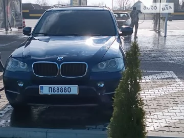 Авто BMW X5 2010 № 7591155