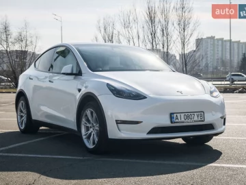 Авто Tesla Model Y 2021 № 7591300