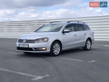 Авто Volkswagen Passat 2010 № 7591310