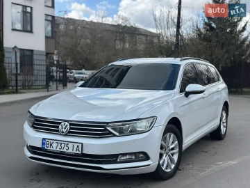 Авто Volkswagen Passat 2016 № 7591361
