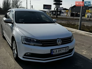 Авто Volkswagen Jetta 2016 № 7591363