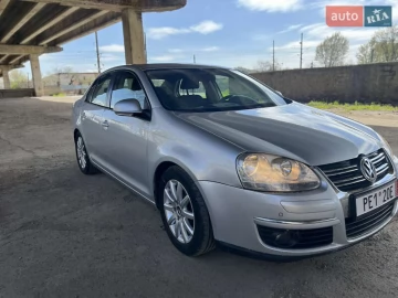 Авто Volkswagen Jetta 2009 № 7591463