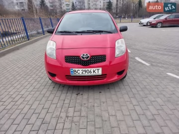 Авто Toyota Yaris 2008 № 7591628