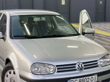 Авто Volkswagen Golf 2001 № 7591842
