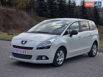 Авто Peugeot 5008 2010 № 7591956