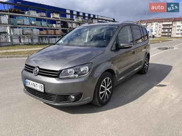 Авто Volkswagen Touran 2011 № 7592029