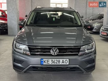 Авто Volkswagen Tiguan 2018 № 7592129