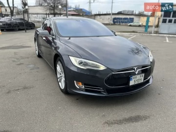 Авто Tesla Model S 2015 № 7592147