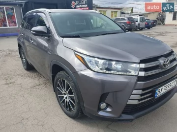 Авто Toyota Highlander 2019 № 7592207
