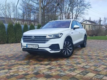 Авто Volkswagen Touareg 2020 № 7592213