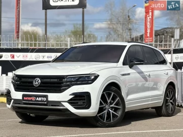 Авто Volkswagen Touareg 2019 № 7592214