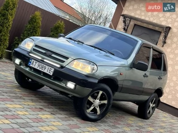 Авто Chevrolet Niva 2007 № 7592241