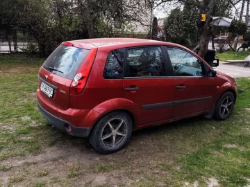Авто Ford Fiesta 2007 № 7592257