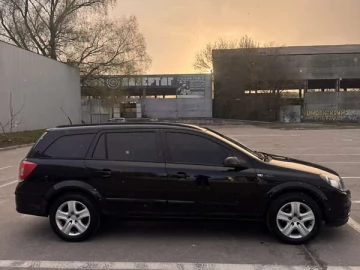 Авто Opel Astra 2006 № 7592313