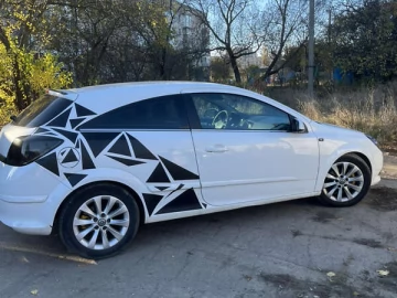 Авто Opel Astra Gtc 2009 № 7592320
