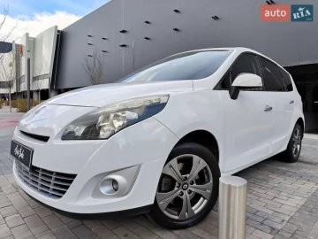 Авто Renault Grand Scenic 2010 № 7592345