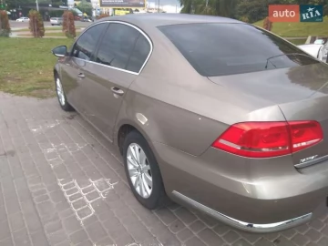 Авто Volkswagen Passat 2011 № 7592398