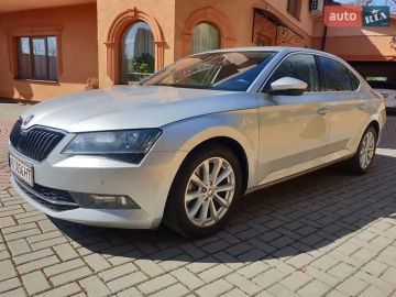 Авто Skoda Superb 2016 № 7592438