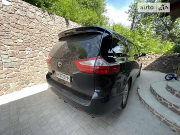 Авто Toyota Sienna 2016 № 7592455