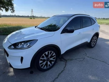 Авто Ford Escape 2020 № 7592502