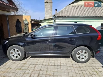 Авто Volvo Xc60 2017 № 7592507
