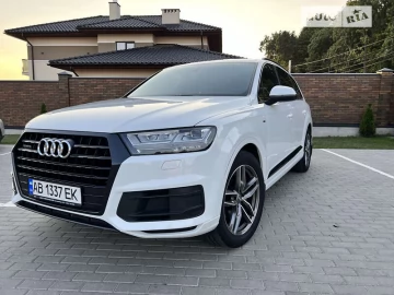 Авто Audi Q7 2017 № 7592545