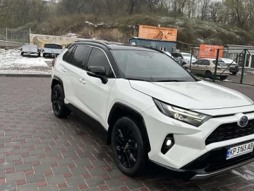 Авто Toyota Rav4 2024 № 7592546