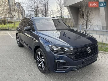 Авто Volkswagen Touareg 2023 № 7592562