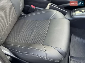 Авто Toyota Avensis 2004 № 7592630