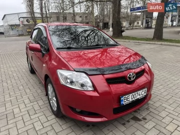 Авто Toyota Auris 2008 № 7592705