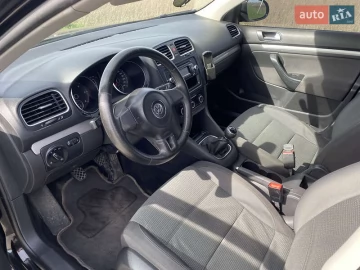 Авто Volkswagen Golf 2011 № 7592720