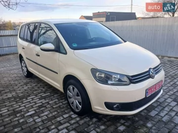 Авто Volkswagen Touran 2015 № 7592744