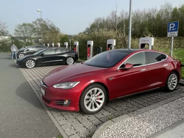Авто Tesla Model S 2014 № 7592832