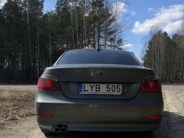 Авто BMW 5 Series 2005 № 7593002