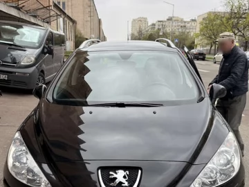 Авто Peugeot 308 2008 № 7593047