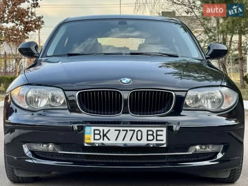 Авто BMW 1 Series 2010 № 7593158