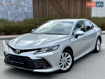 Авто Toyota Camry 2023 № 7593181