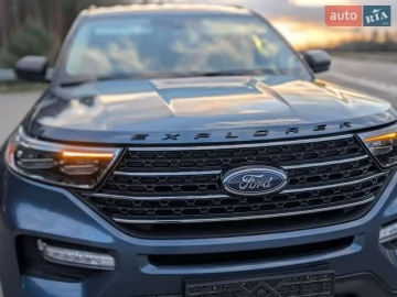 Авто Ford Explorer 2019 № 7593295