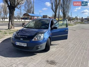 Авто Ford Fiesta 2006 № 7593387