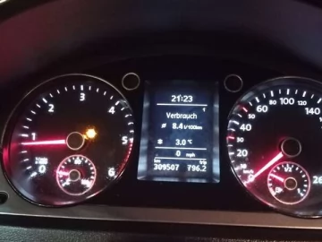 Авто Volkswagen Passat 2010 № 7593406