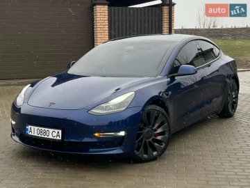 Авто Tesla Model 3 2021 № 7593566