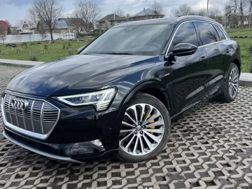 Авто Audi E-Tron 2019 № 7593574