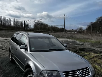 Авто Volkswagen Passat 2003 № 7593603