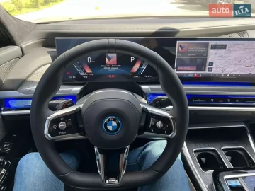 Авто BMW I7 2023 № 7593946