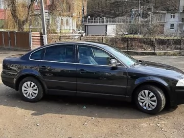 Авто Volkswagen Passat 2004 № 7593962